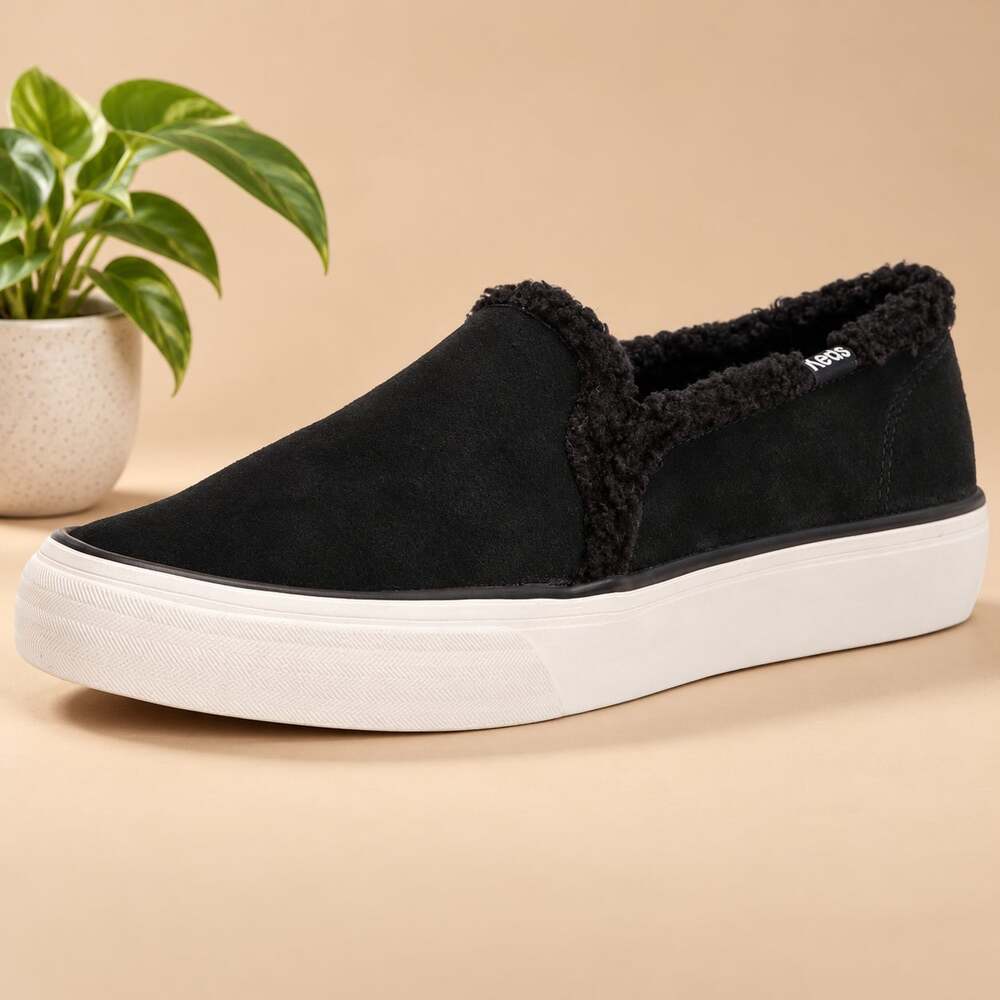 NWT Keds Women’s Double Decker Suede Shearling Sneakers Black Size 5.5 (BB)